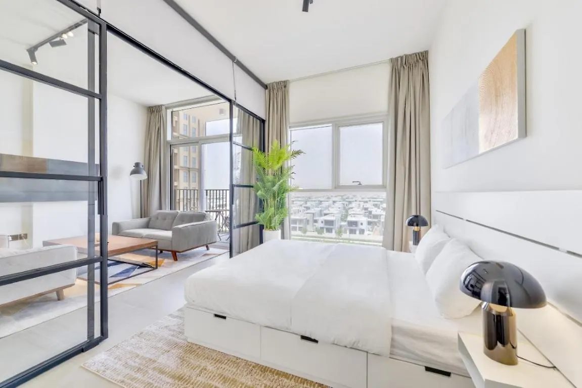 Fresh & Stylish 2Br Living At Collective Tower 1 Apartment Dubai 0*,  United Arab Emirates