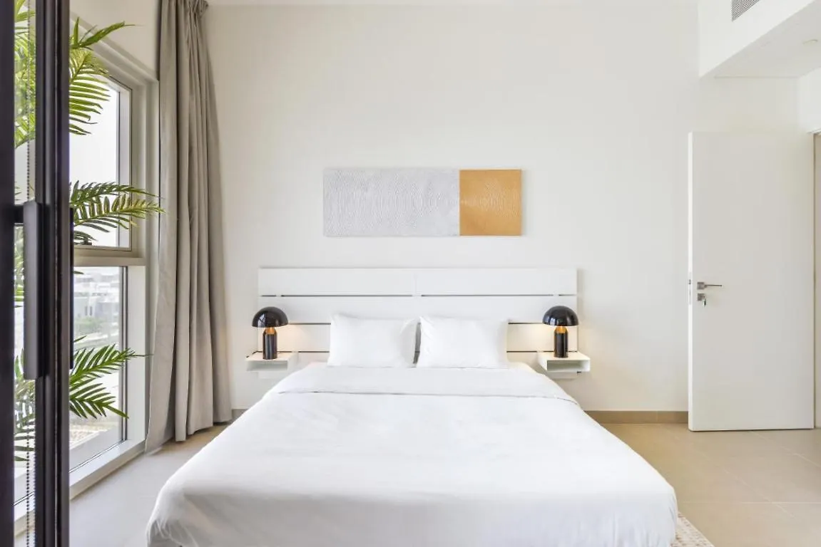 Fresh & Stylish 2Br Living At Collective Tower 1 Apartment Dubai